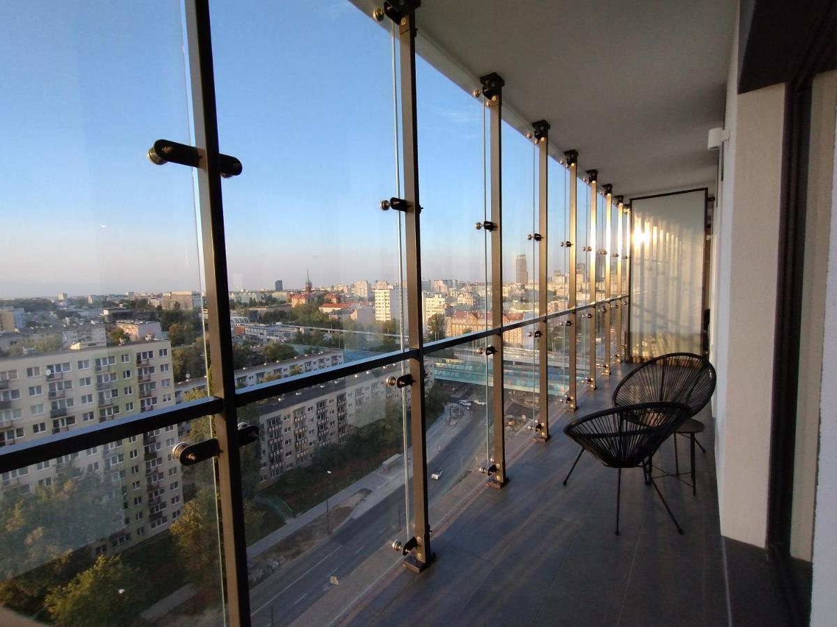 Wola Tower Deluxe Separate Bedroom With Free Garage - By Perfect Apart Warschau Exterior foto