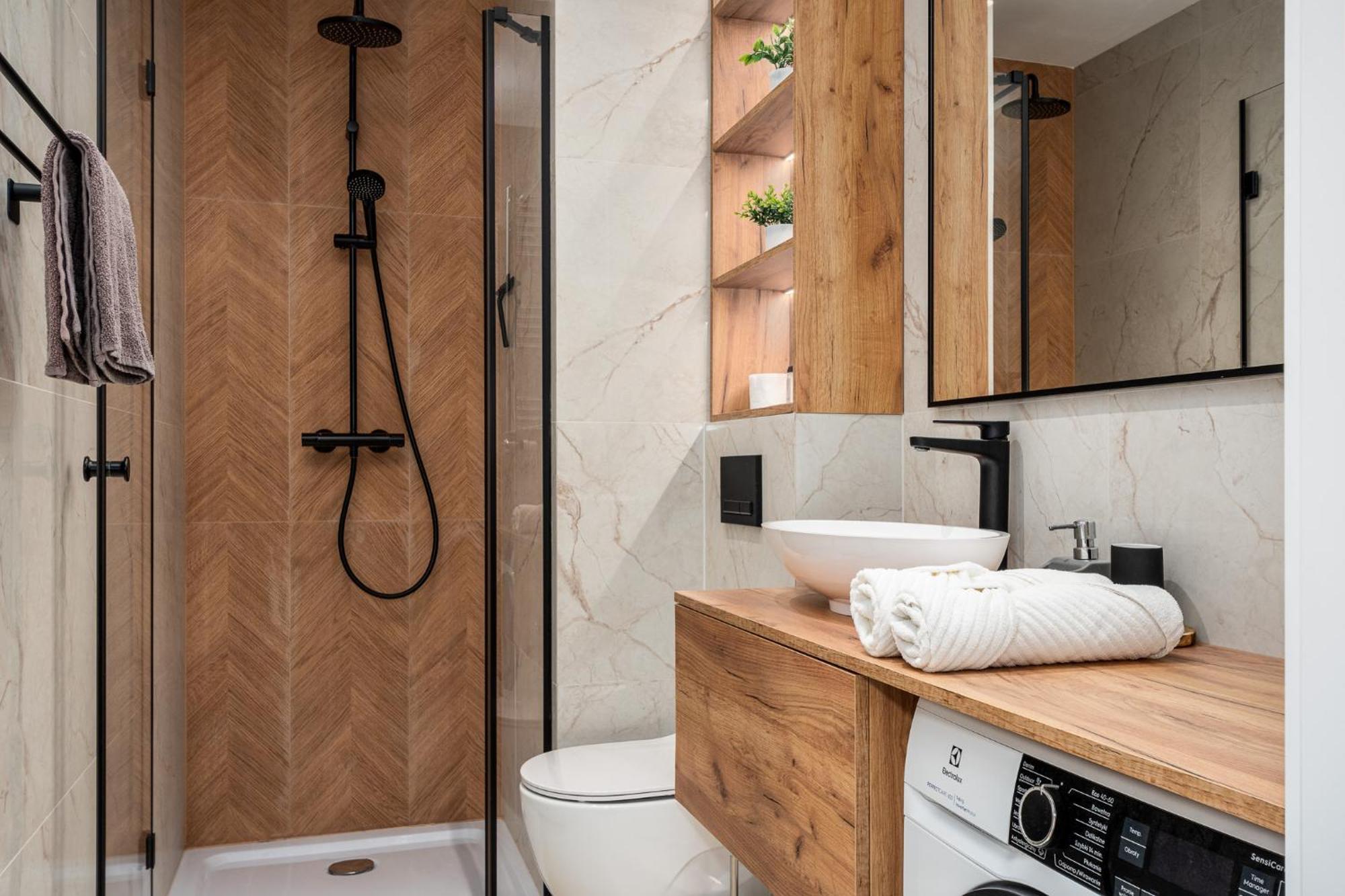 Wola Tower Deluxe Separate Bedroom With Free Garage - By Perfect Apart Warschau Zimmer foto