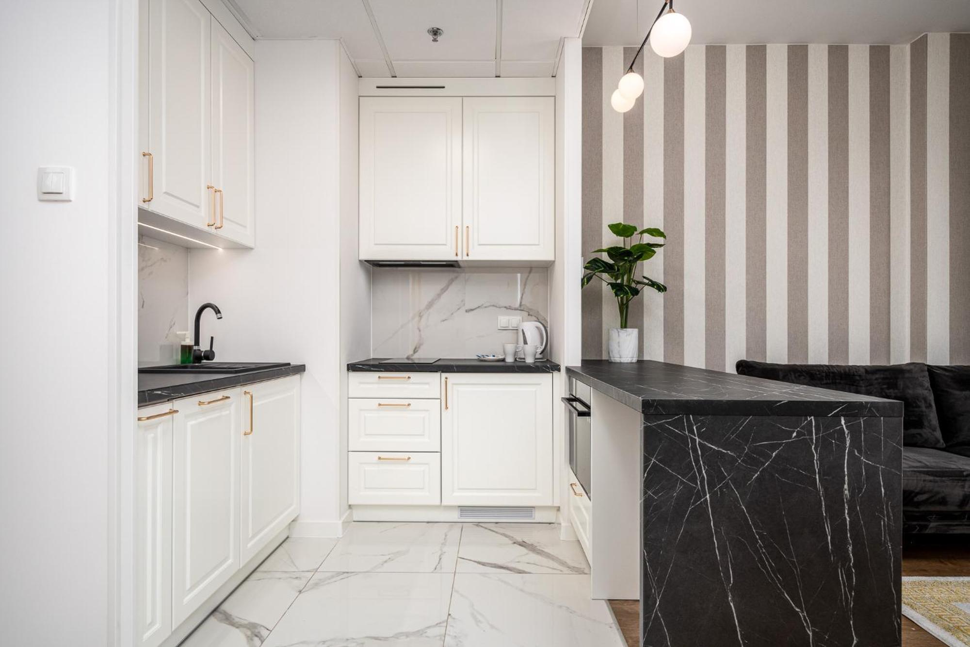 Wola Tower Deluxe Separate Bedroom With Free Garage - By Perfect Apart Warschau Exterior foto